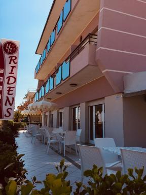 Hotel Ridens - Housity