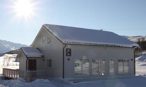 Lyngsalpan Cruise Lodge - Lenangstinden - Housity