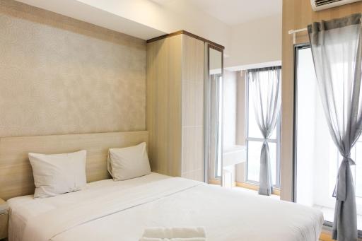 Homey Studio Apartment at M-Town Residence near Summarecon Mall Serpong By Travelio - Housity