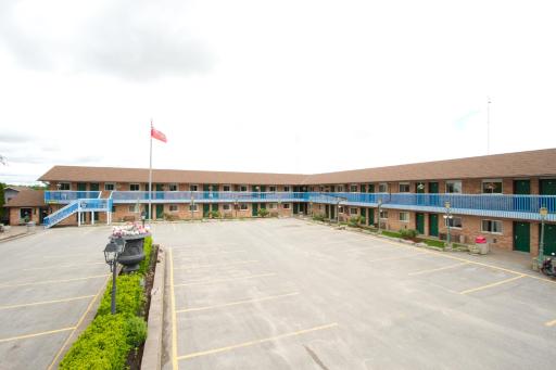 Knights Inn Lindsay - Housity