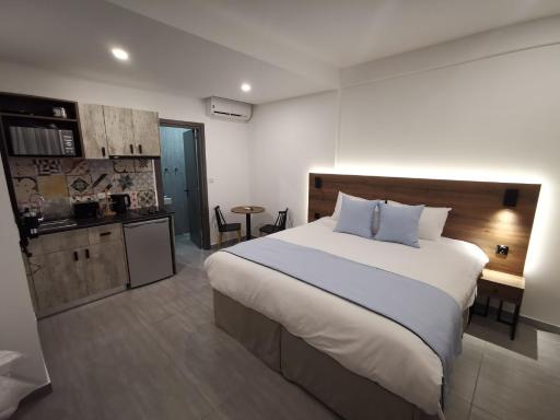 Shalos Studios - Housity
