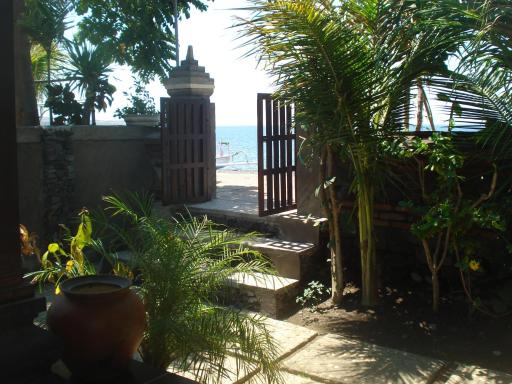Bulih Beach Bungalows - Housity