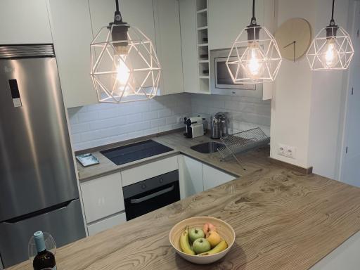 Apartamento Las CARACOLAS by Cadiz4Rentals - Housity