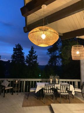 Lake View Chalet - Housity