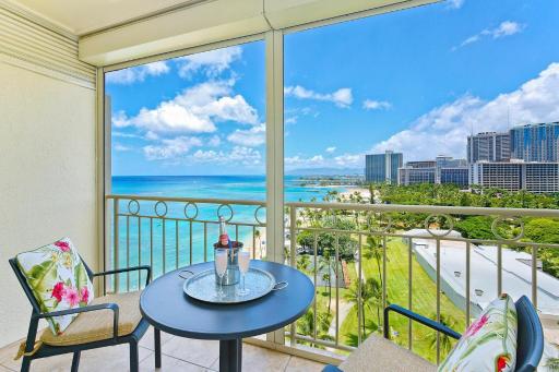 Waikiki Shore #1304 - Housity