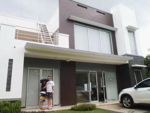 Villa Kaca - Housity