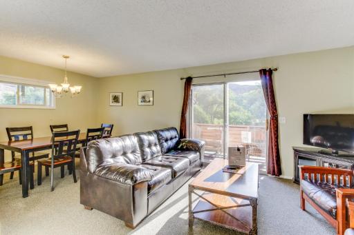 Modern Mesa 1 - Housity