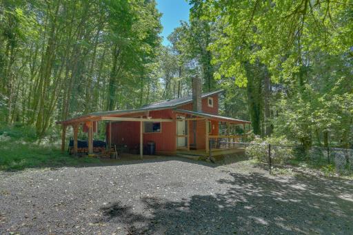 Oberon's Junction - Housity