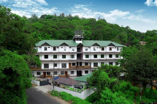 Enroute Thekkady - Housity