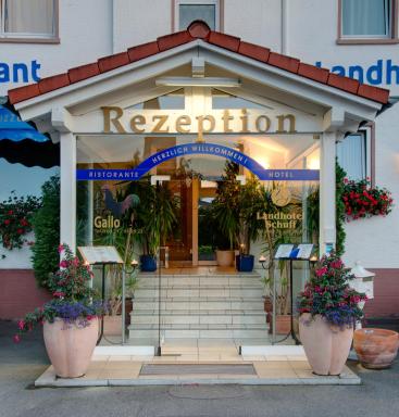 Landhotel Schuff - Housity