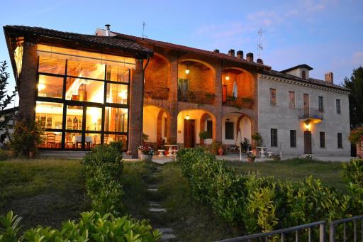 Tenuta MONVILLONE Country House & Restaurant - Housity
