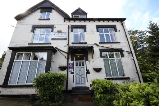 Avalon Guest House - Housity
