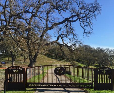 Z Ranch - Housity