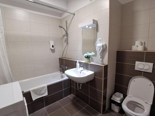 Corvin holiday Apartments hotel - Housity
