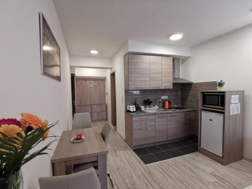 Corvin holiday Apartments hotel - Housity