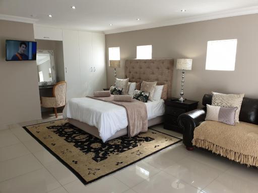 Pongola Road Self Catering Accommodation - Housity