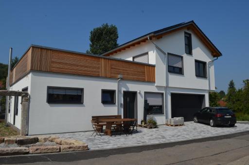 Haus Mone - Housity