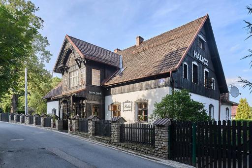 Pensjonat Halicz - Housity