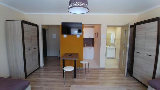 Róża Pustyni - Housity