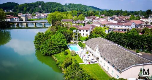 N'Atura Hôtel - Housity