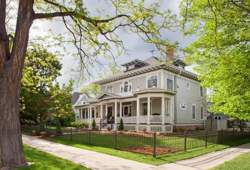 Edwards House - Housity