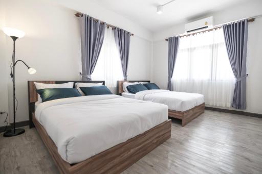 Entire House in Old City - Housity