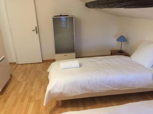 Gîte 65m2, 3 chambres, proxi commerces, à Mondelange - Housity