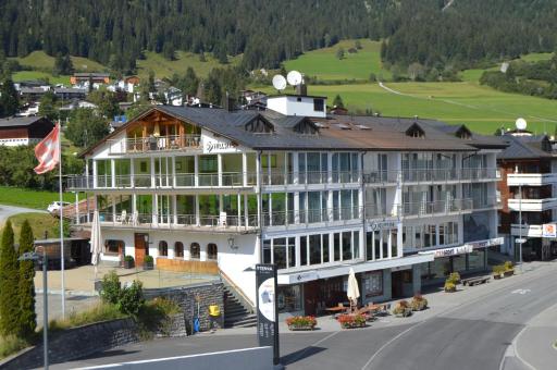 Hillsite Smart Hotel Flims - Housity