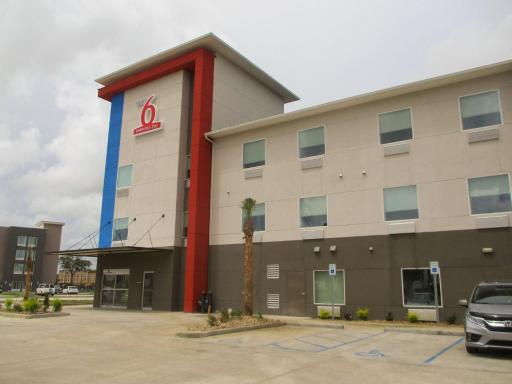 Studio 6-Port Allen, LA - Baton Rouge I-10 - Housity