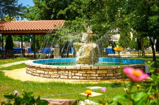 Krikonis Hotel - Housity