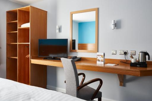 The Olympic Lodge - Housity