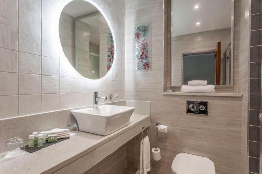 Clontarf Castle Hotel - Housity