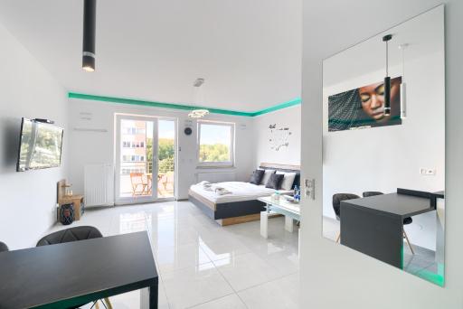 Good Day Apartments- private parking new town - Housity