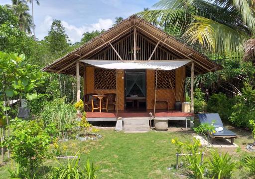 Mutiara Beach Resort - Housity