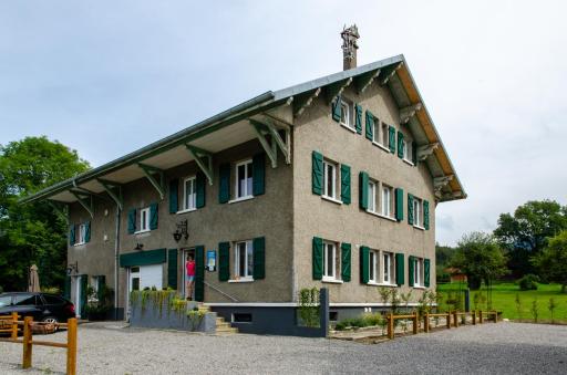 Amodo Lodge - Housity