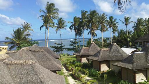 Jonas and Twins Resort - Housity