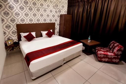 Airport Hotel Edge Home stay - Housity