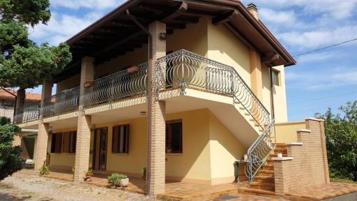 Villa Bontempo - Housity