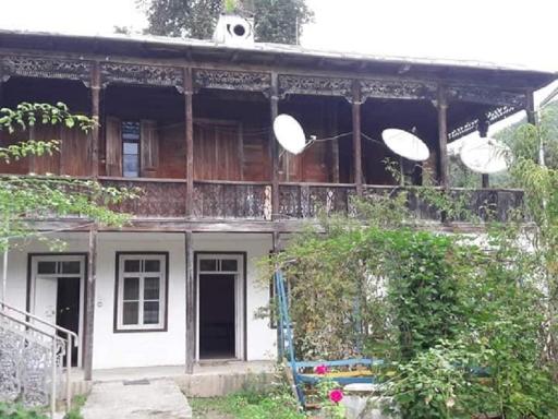 9 Plus - Orbeli - Housity