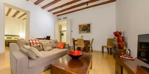 APG Mercaders 6 - Housity