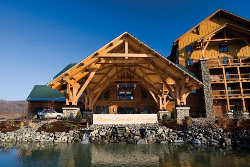 Hope Lake Lodge & Indoor Waterpark - Housity