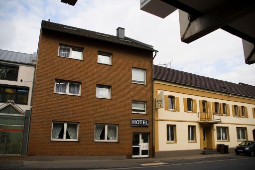 Hotel zum Schwan - Housity