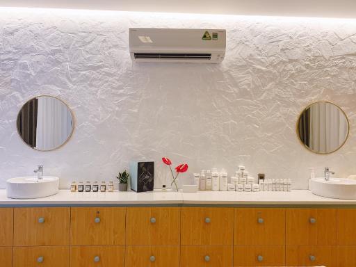 Quốc Thanh Hotel - Housity