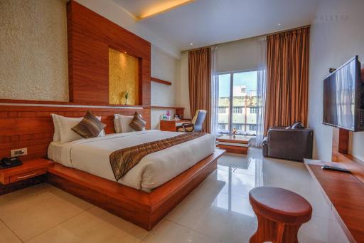 Hotel Pioneer Grand Palace - Housity
