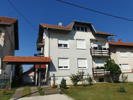 Apartman kod dide i bake - Housity