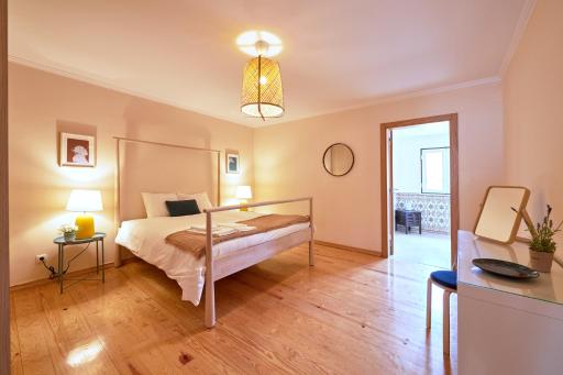 Renovated and Spacious Duplex Apartment With Patio, By TimeCooler - Housity