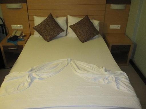 Remi Hotel - Housity