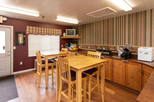 The Kingsley Suites - Housity