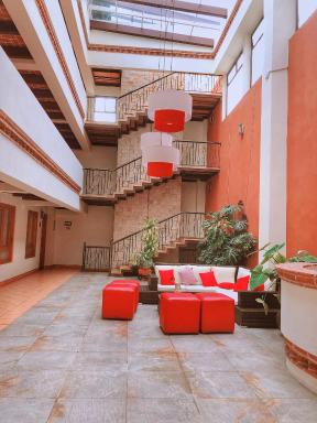 Plaza Magnolias Suites - Hizvo