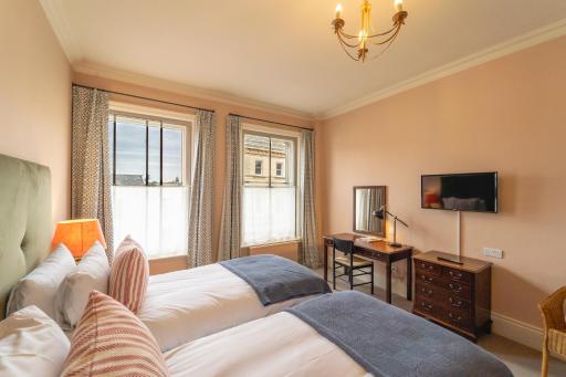 The Green Dragon Hotel - Housity